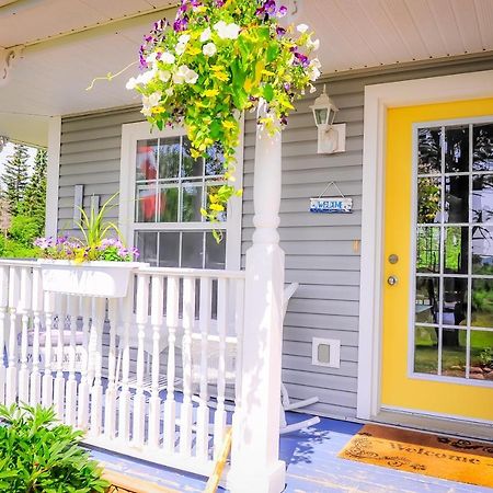 20 Acre Woods Bed And Breakfast Ingonish Exteriör bild