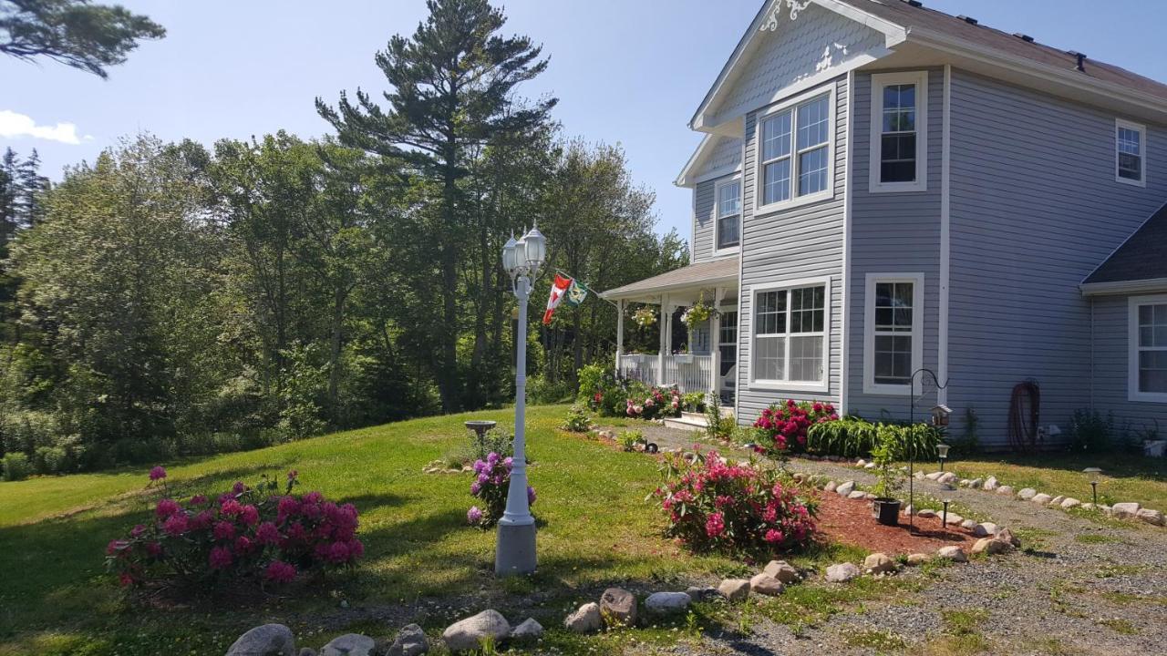 20 Acre Woods Bed And Breakfast Ingonish Exteriör bild